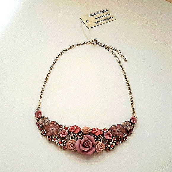 Uncas Jewelry - NWT Uncas Pink&Purple FlowerRosesRhinestonePearlsEmbellStatemntBib Necklace